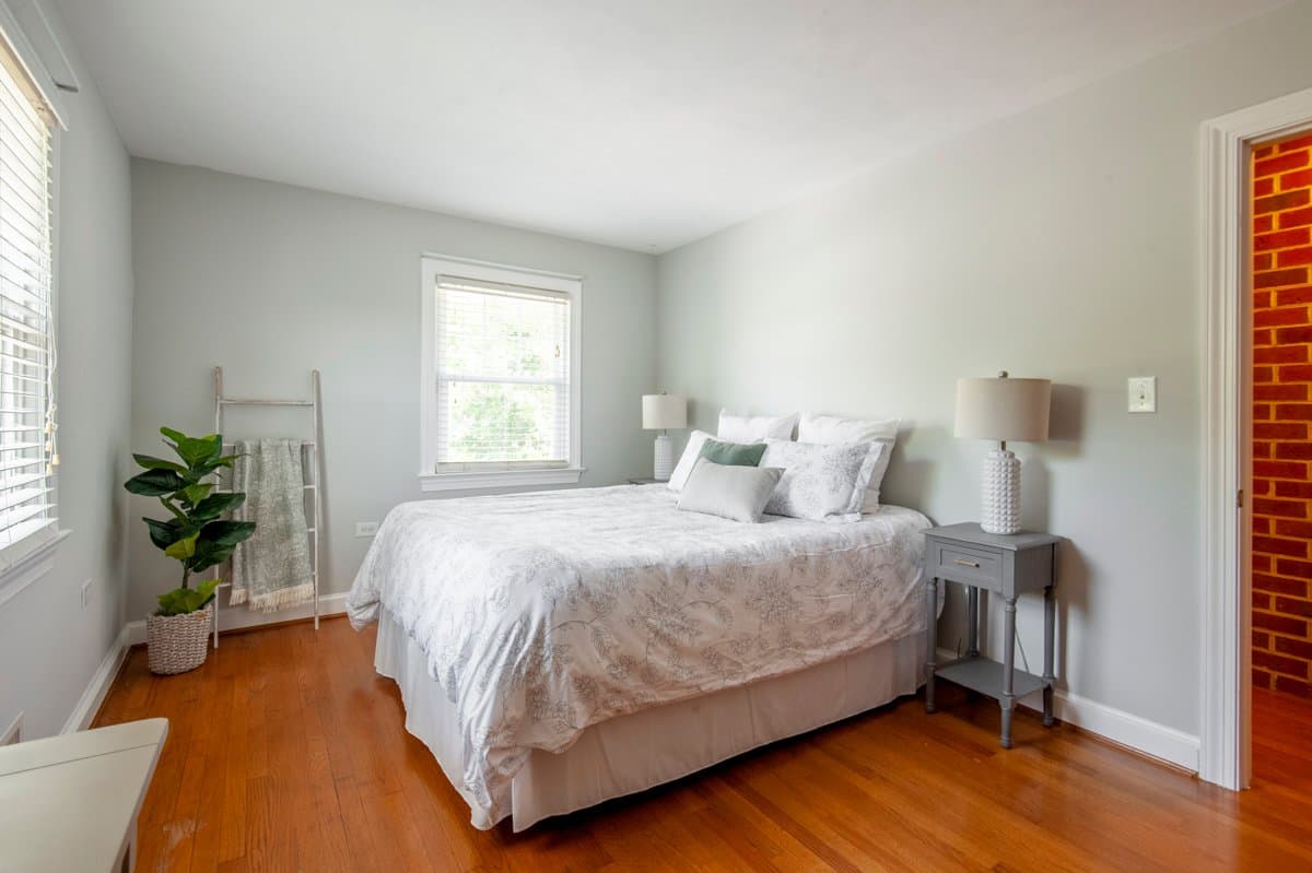 Charlottesville House: 911 Blenheim Ave