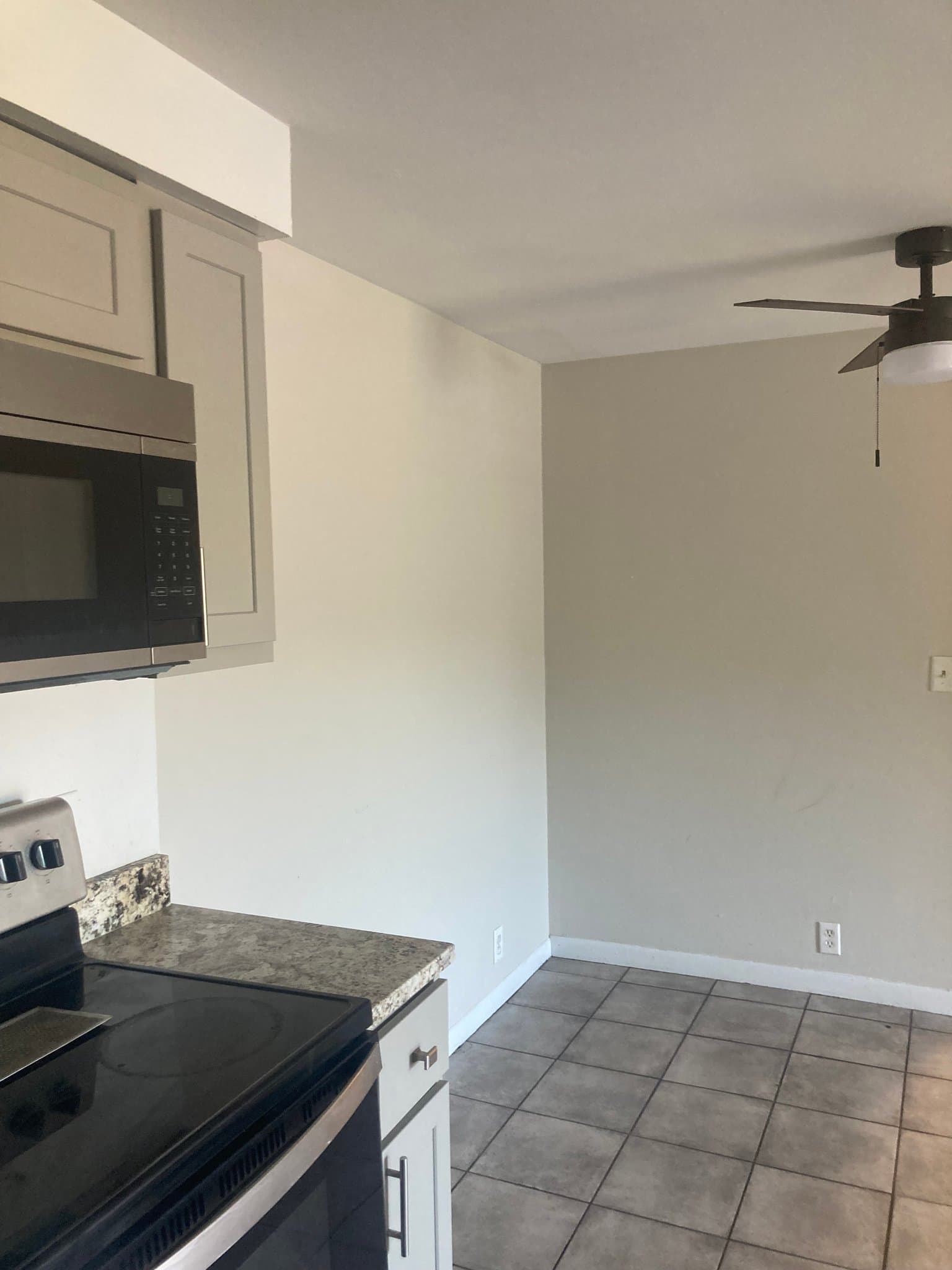 Cincinnati Apartment: 728 Ohio Pike