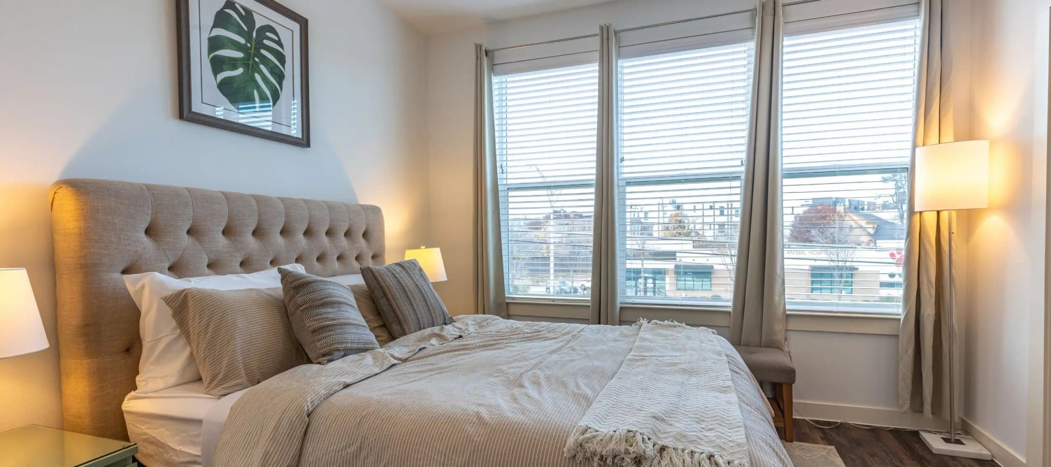 Dallas Townhome: 1000 Fort Worth Ave