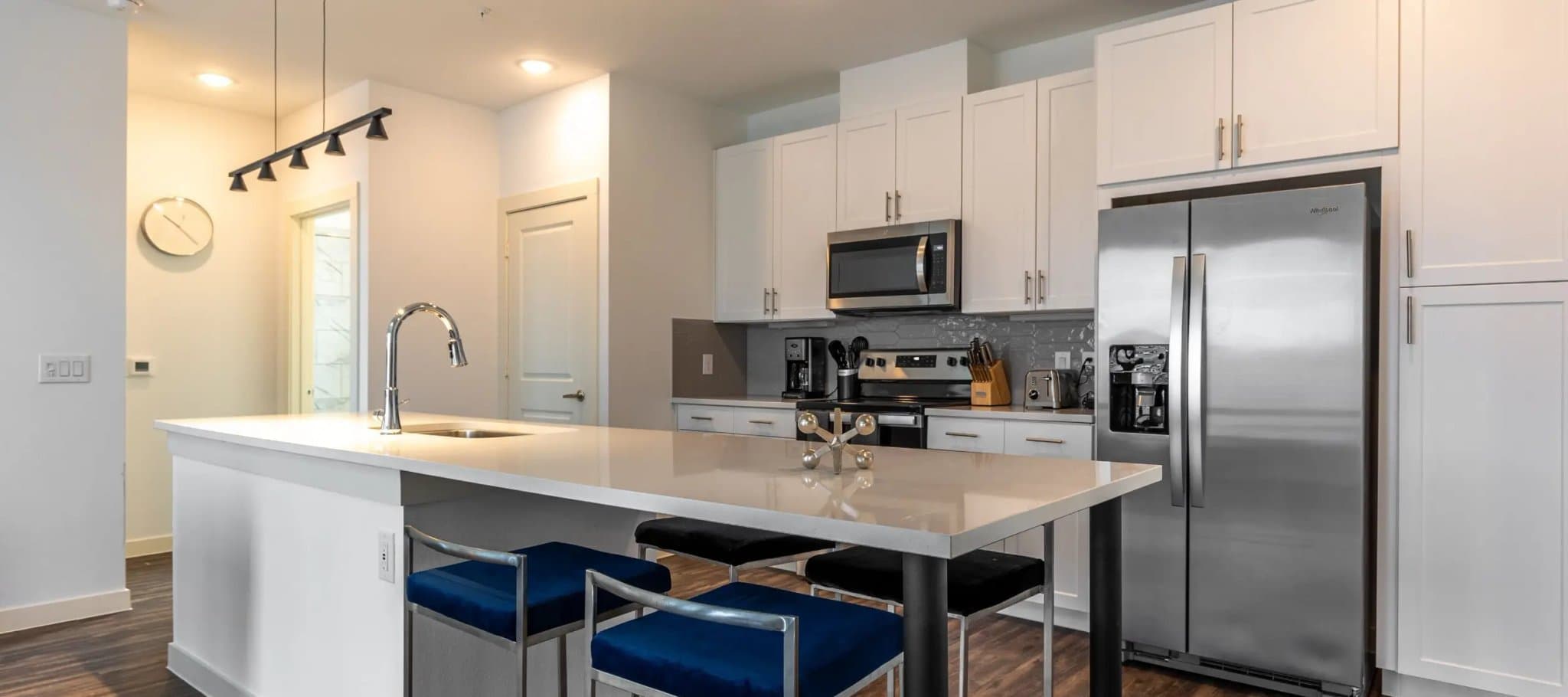 Dallas Townhome: 1000 Fort Worth Ave