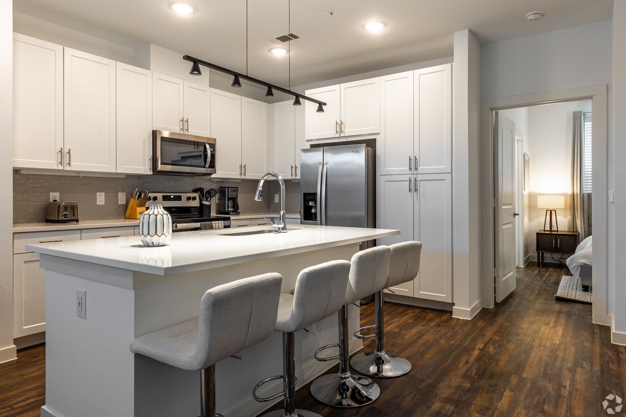 Dallas Townhome: 1000 Fort Worth Ave