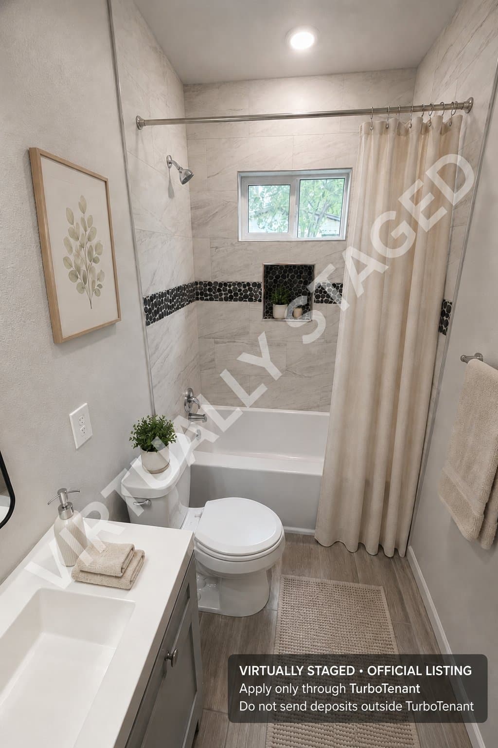 San Antonio House: 1623 W Ashby Pl