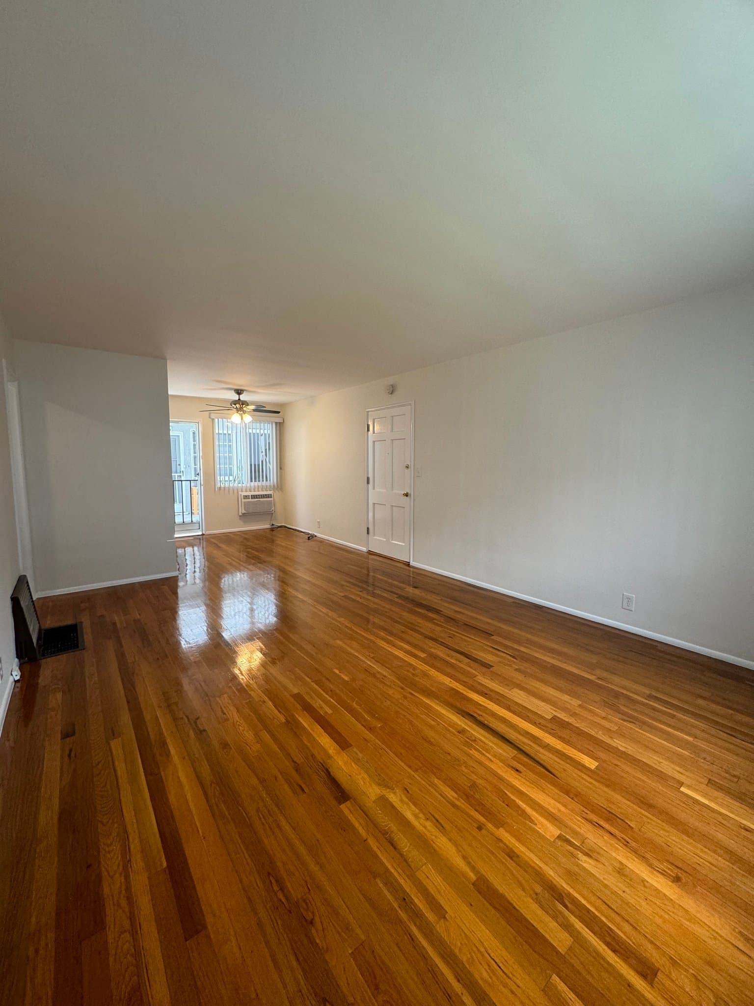 South Pasadena Apartment: 1808 Grevelia St,