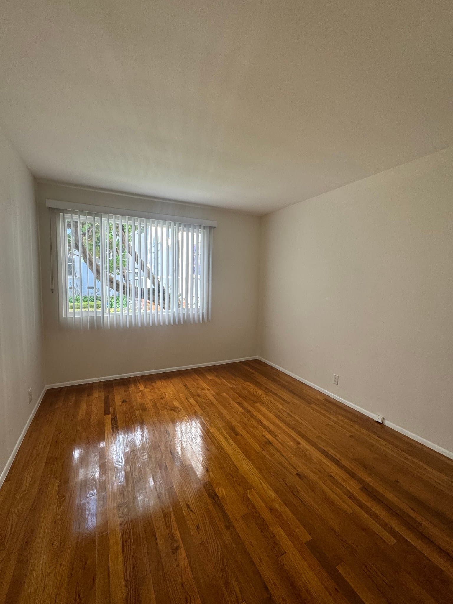 South Pasadena Apartment: 1808 Grevelia St,