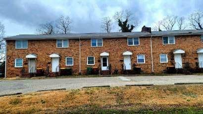 Petersburg Townhome: 1516 W Clara St