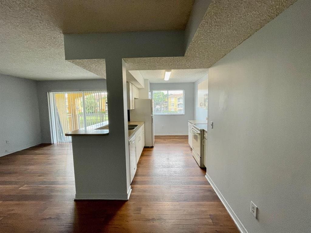 Pembroke Pines Condo: 9615 NW 1st Ct