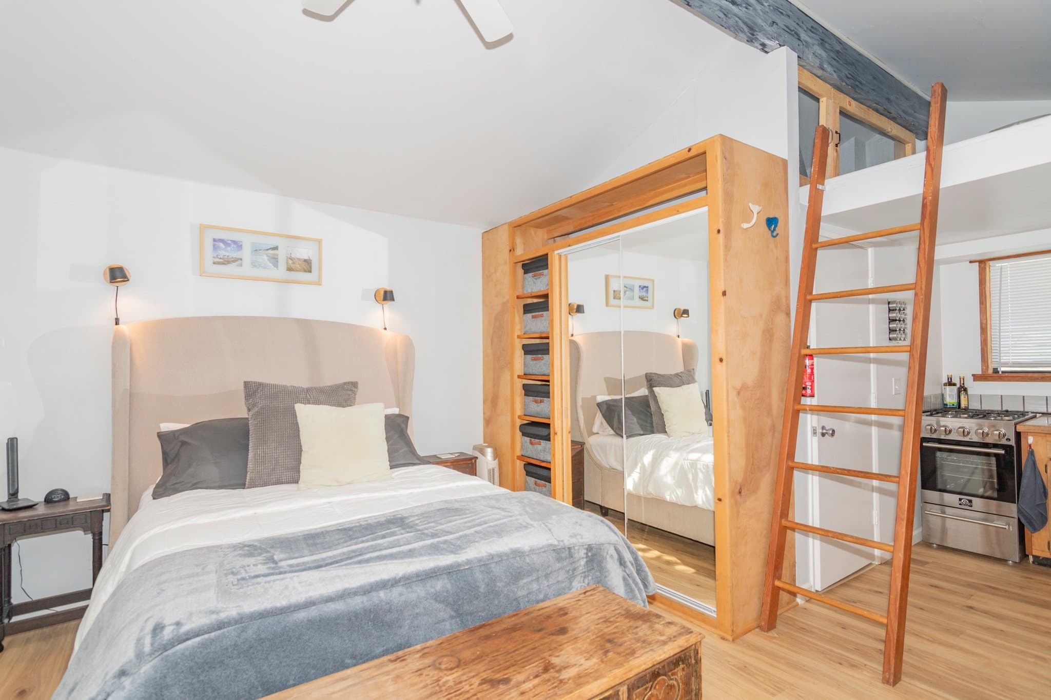 Ashland House: 673 Siskiyou