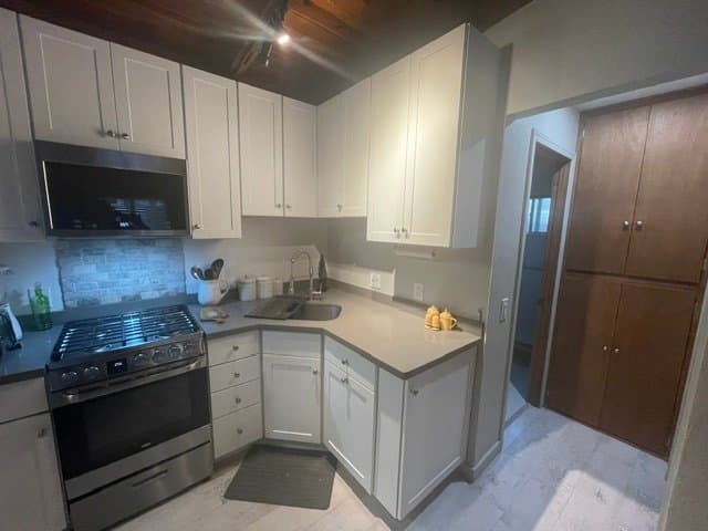 South Lake Tahoe Multiplex: 1037 Echo Road #4