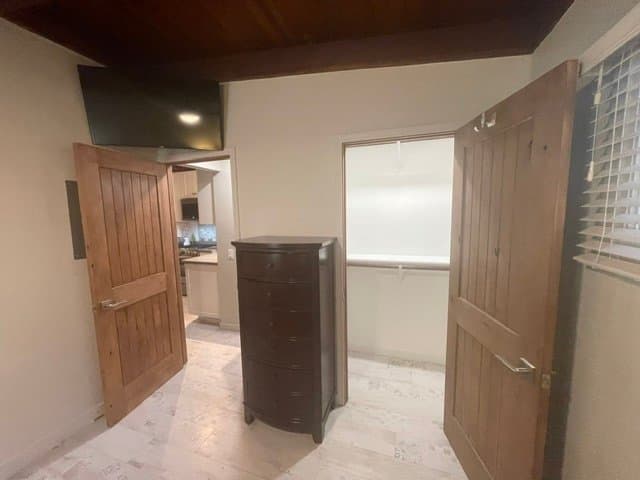 South Lake Tahoe Multiplex: 1037 Echo Road #4