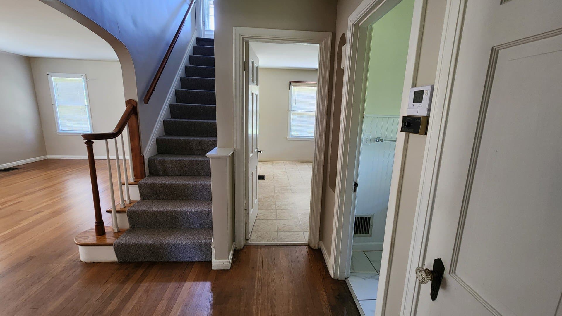 Cincinnati House: 7771 Cheviot Ave