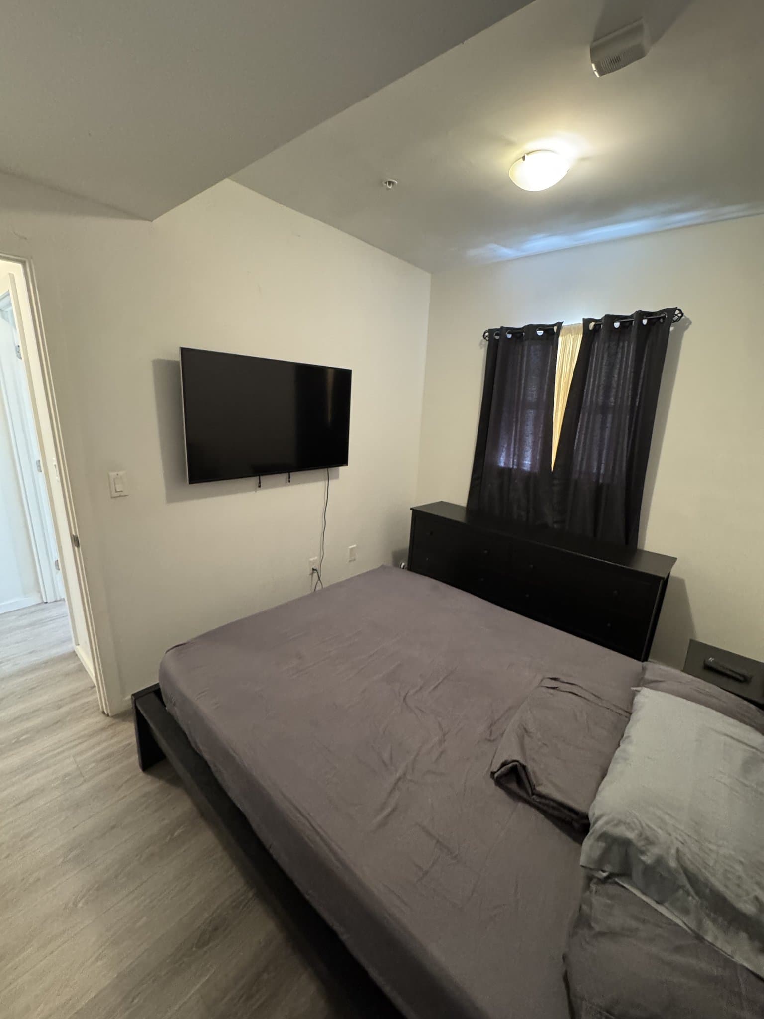 Miami Beach Condo: 810 7th St
