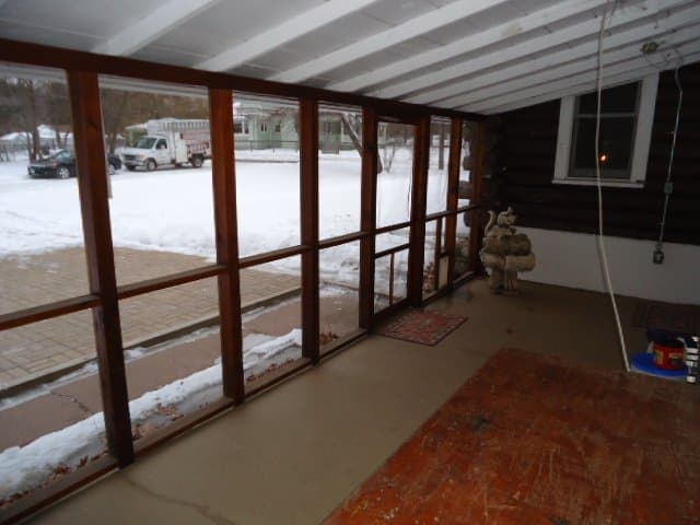 Minnetonka House: 19101 Delton Ave