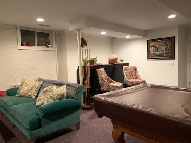 Minnetonka House: 19101 Delton Ave