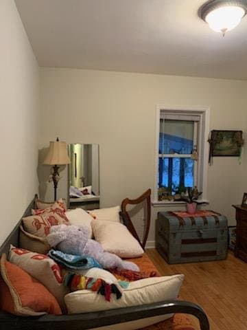 Minnetonka House: 19101 Delton Ave