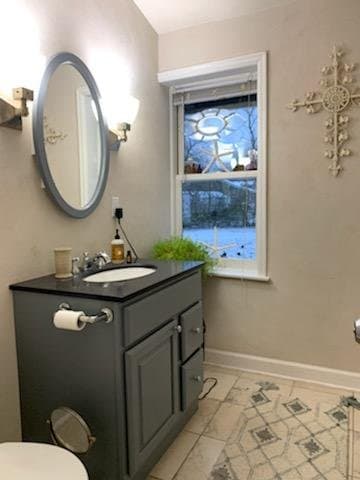 Minnetonka House: 19101 Delton Ave