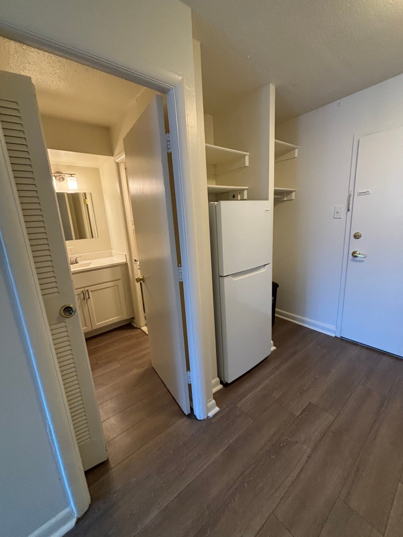 Richmond Apartment: 311 W Franklin St