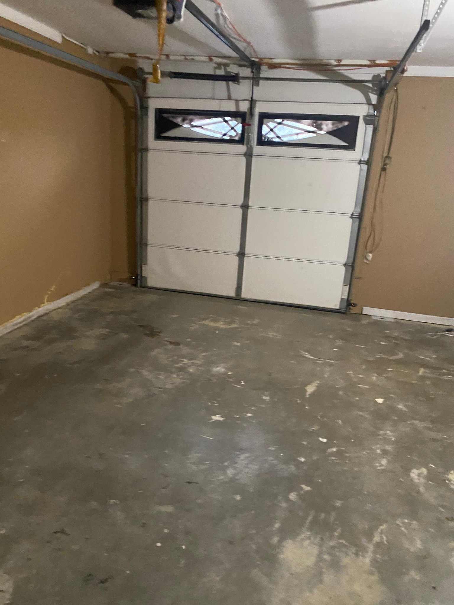 Lake Elsinore House: 16510 Lakeshore Drive