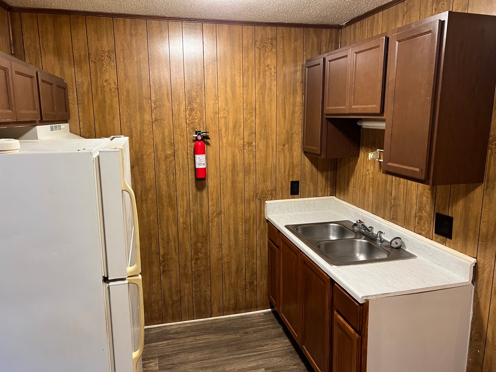 Winston Salem Apartment: 3950 Bradford Court