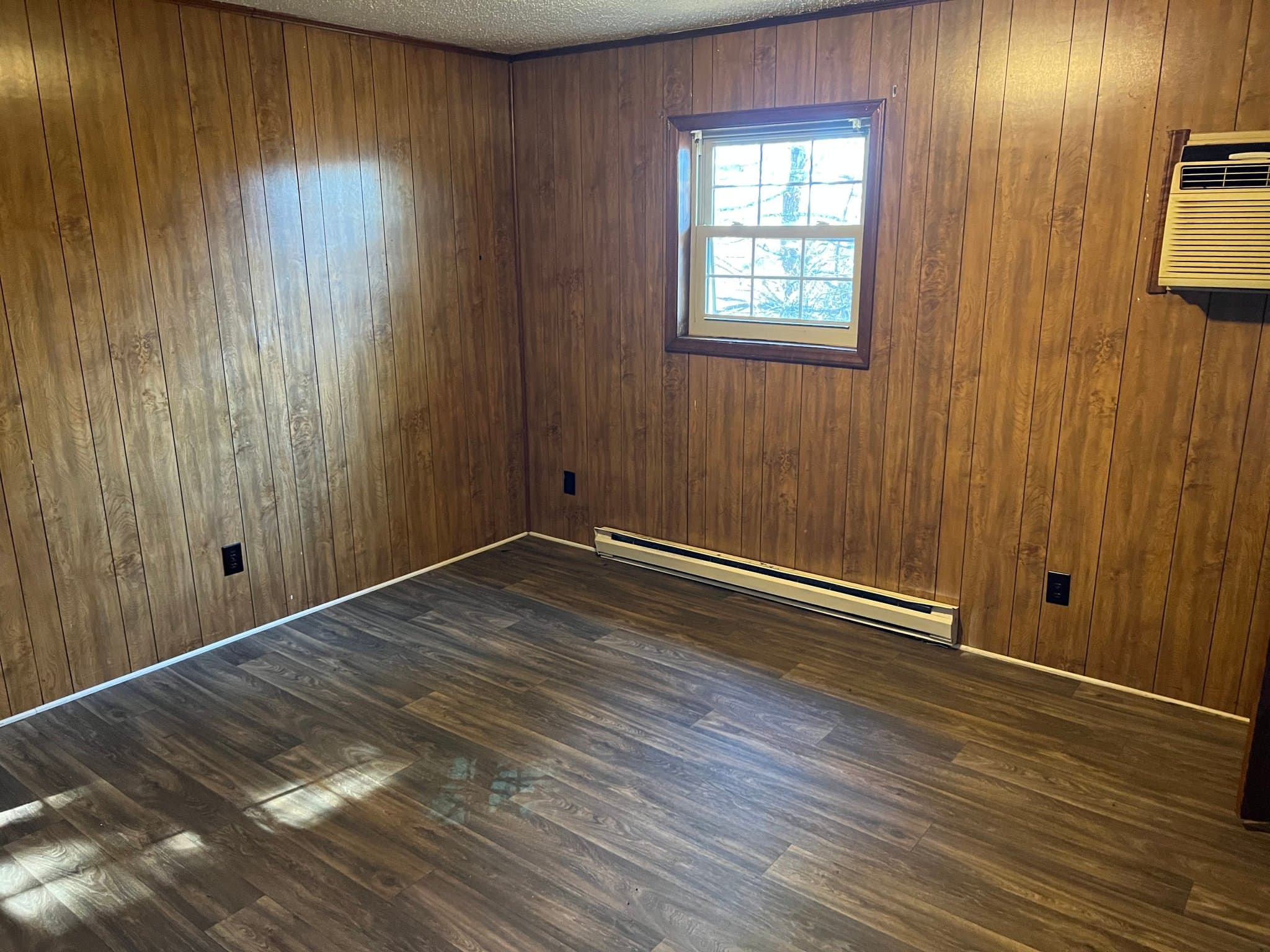 Winston Salem Apartment: 3950 Bradford Court