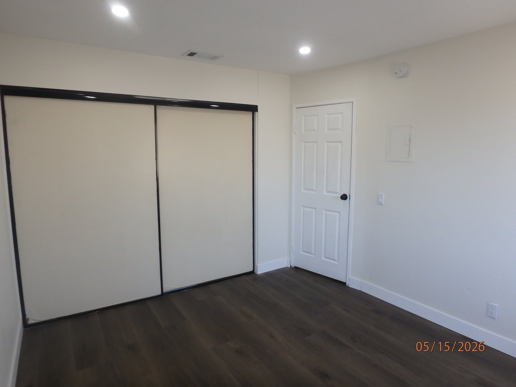 Hemet Apartment: 446 N Elk ST