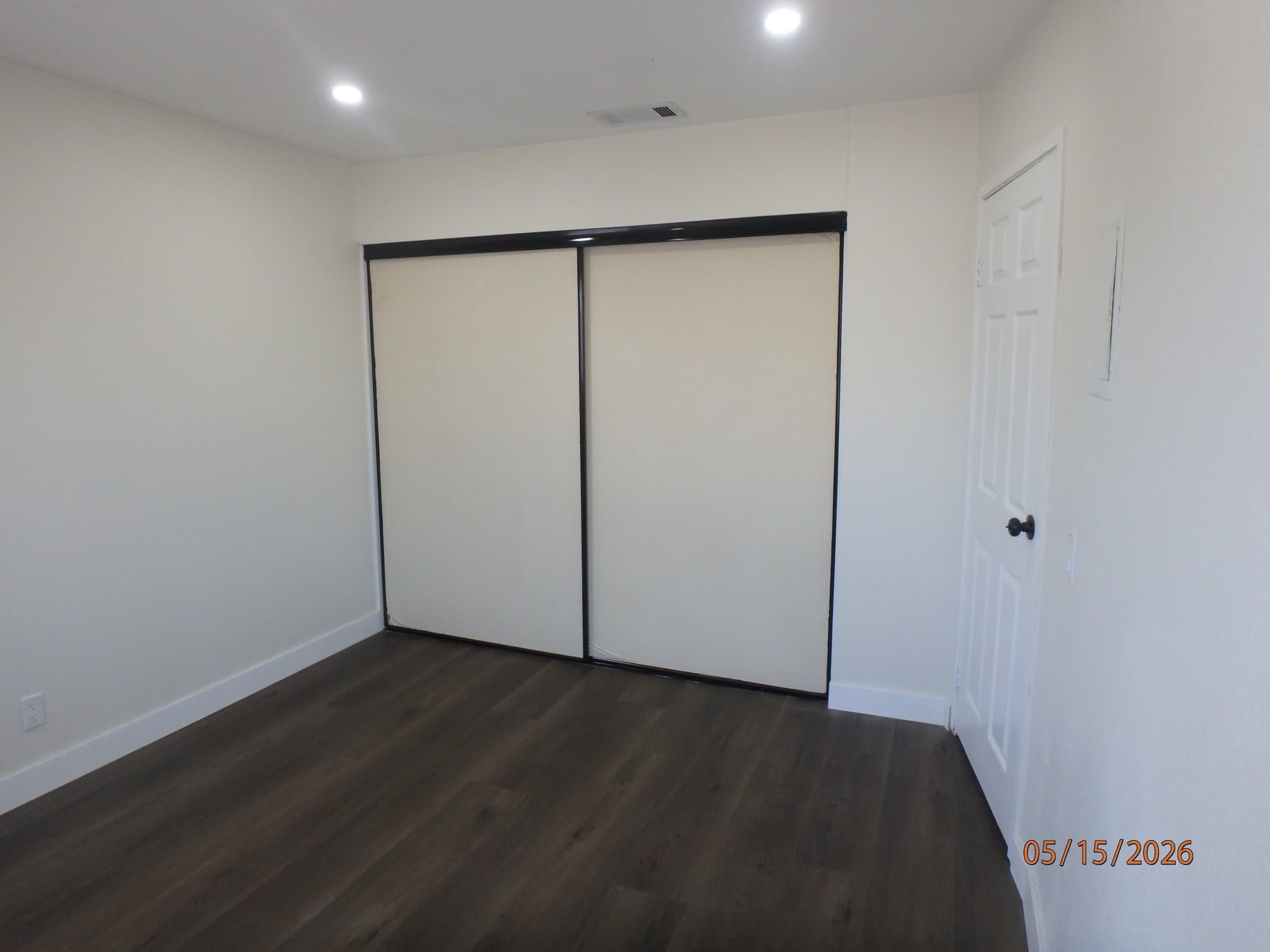 Hemet Apartment: 446 N Elk ST