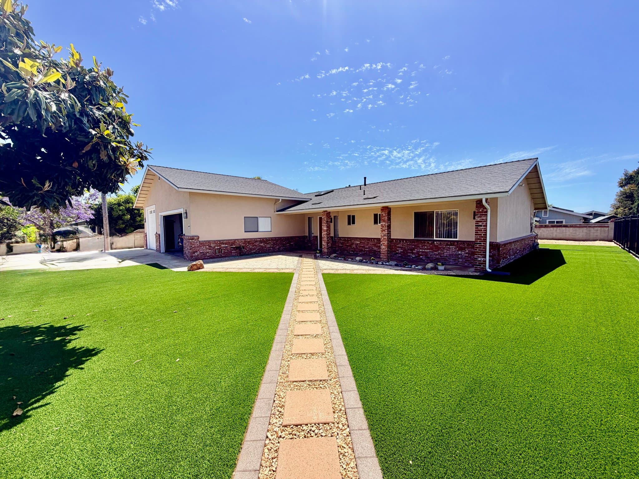 Oceanside House: 1723 Ivy Road
