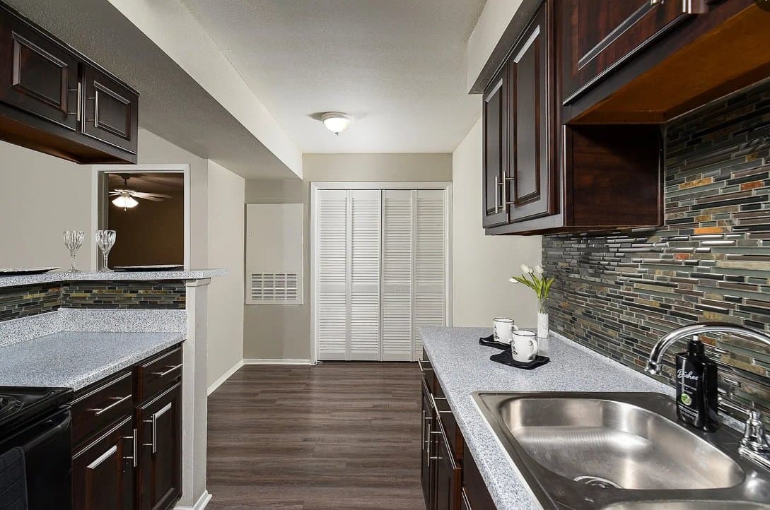 Austin Apartment: 11441 IH-35 N