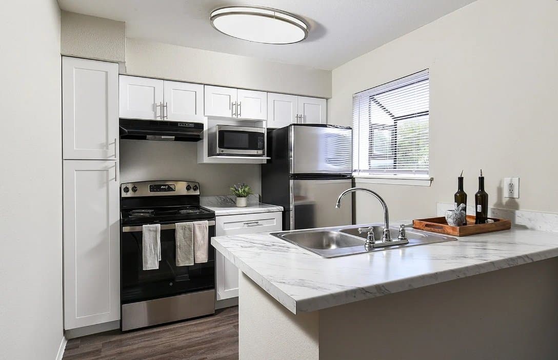 Austin Apartment: 11441 IH-35 N