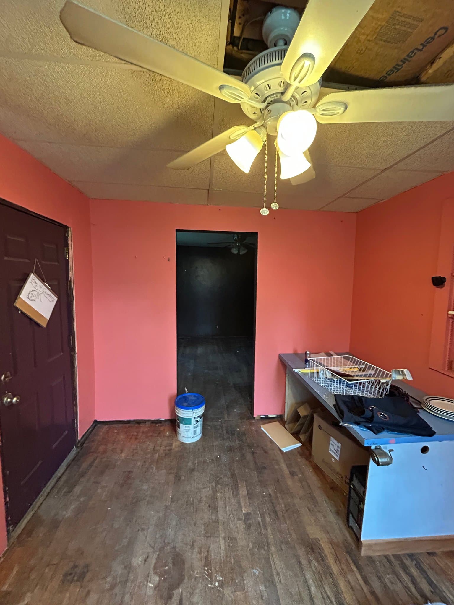 St. Louis House: 2425 Wheaton Ave