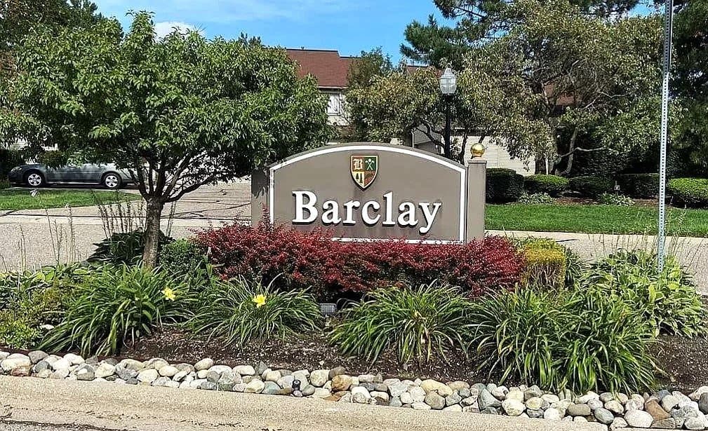 Rochester Hills Condo: 716 Eton Court