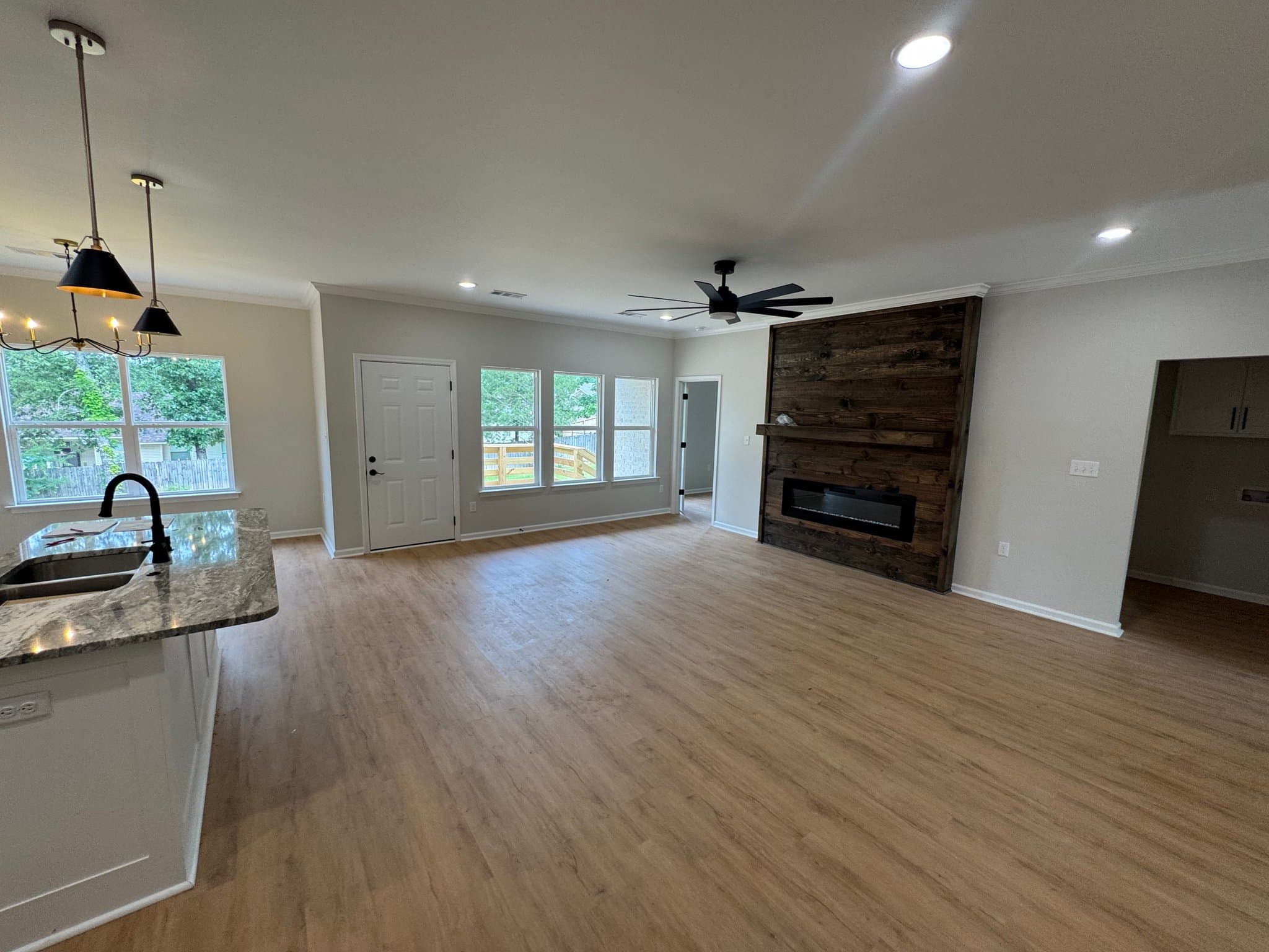 Austin House: 503 Madeleine Cir