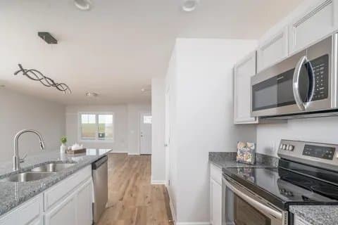 Harrisonburg Townhome: 2933 LOCUST GROVE CT