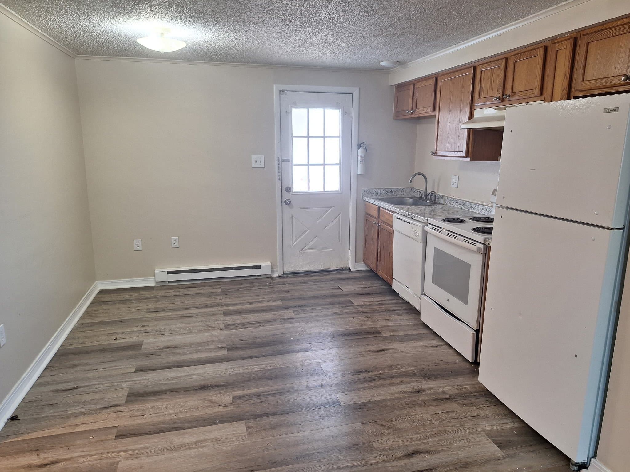 New Bedford Townhome: 101 Cleveland St.