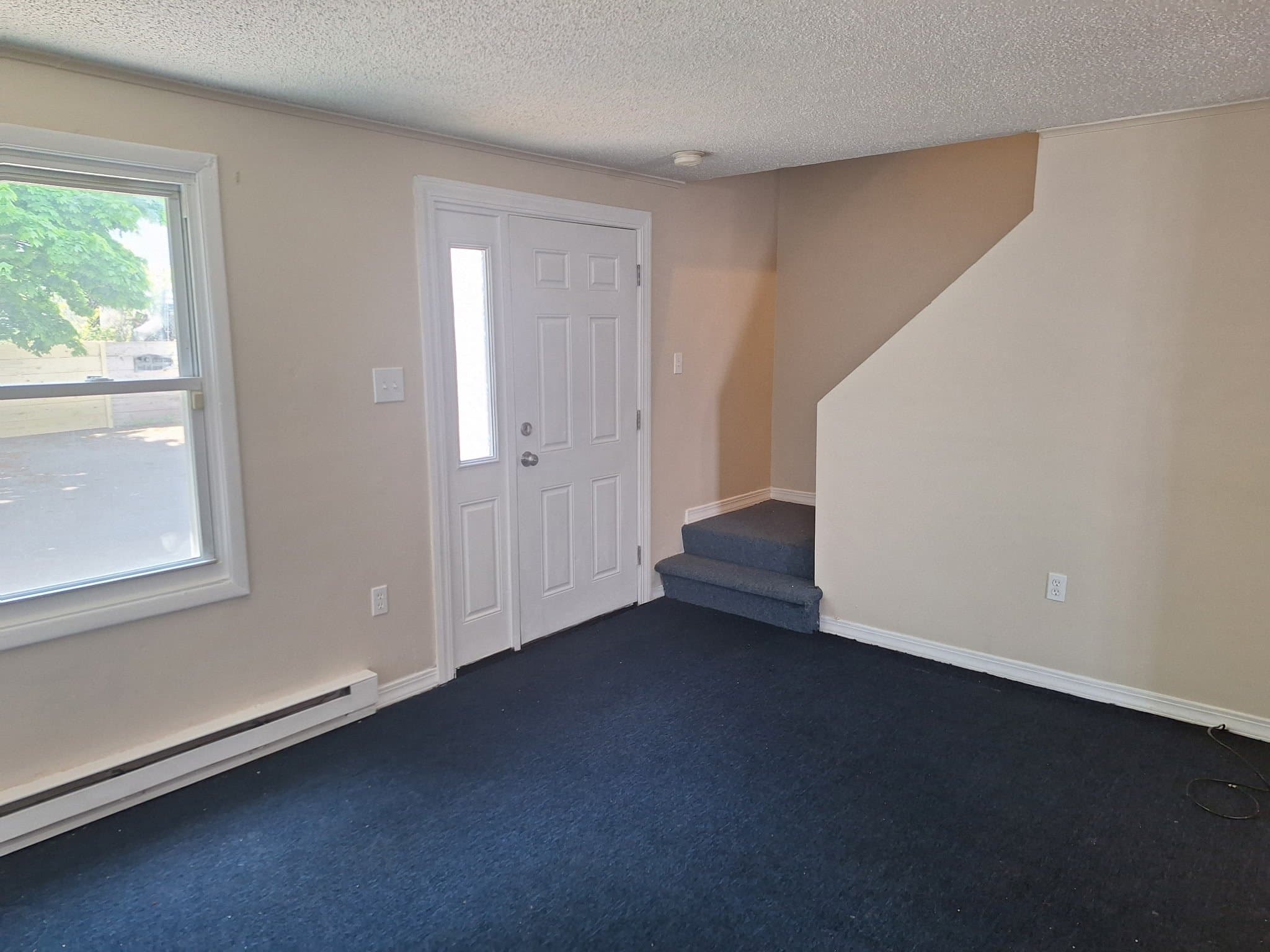 New Bedford Townhome: 101 Cleveland St.