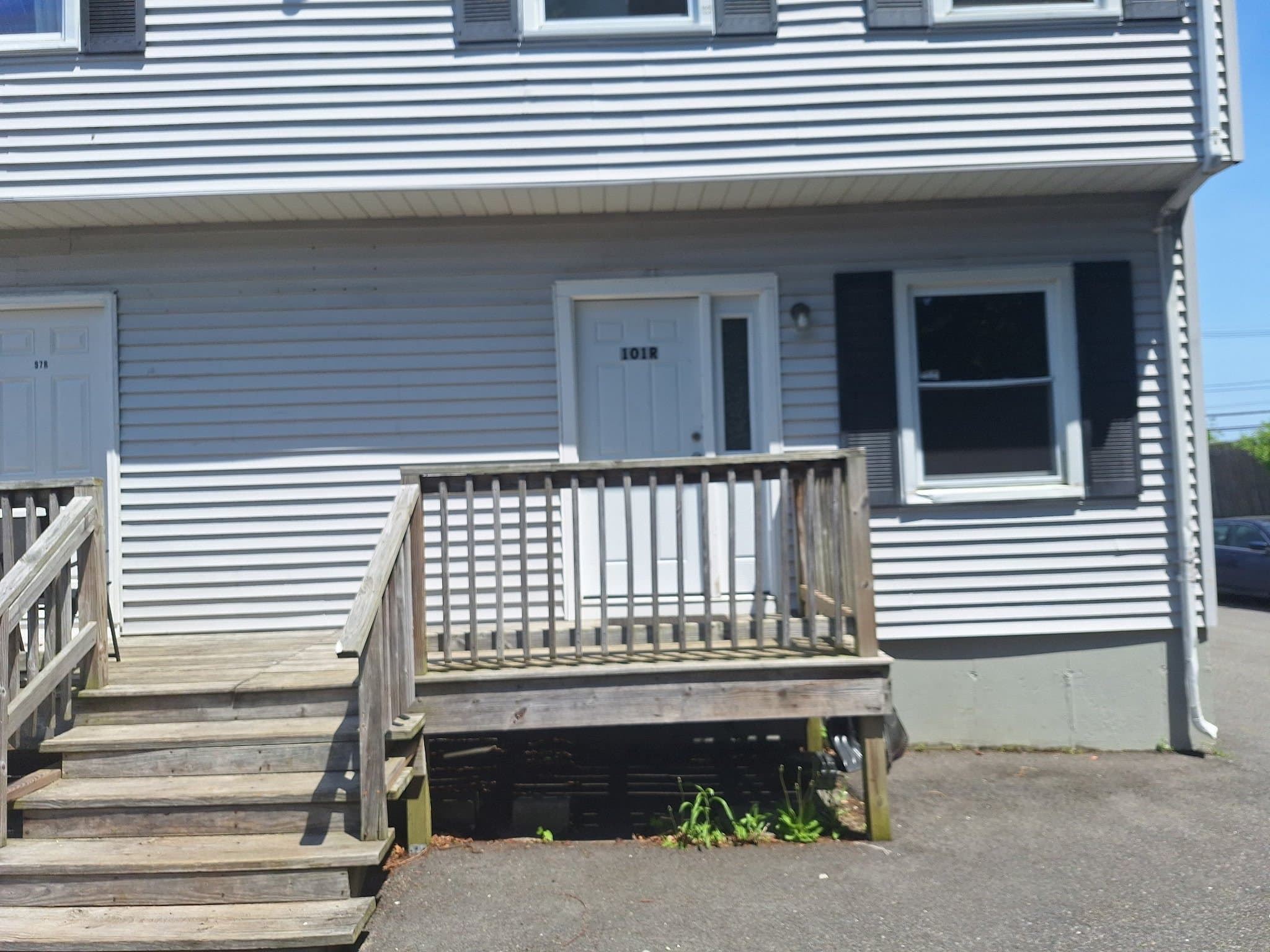 New Bedford Townhome: 101 Cleveland St.