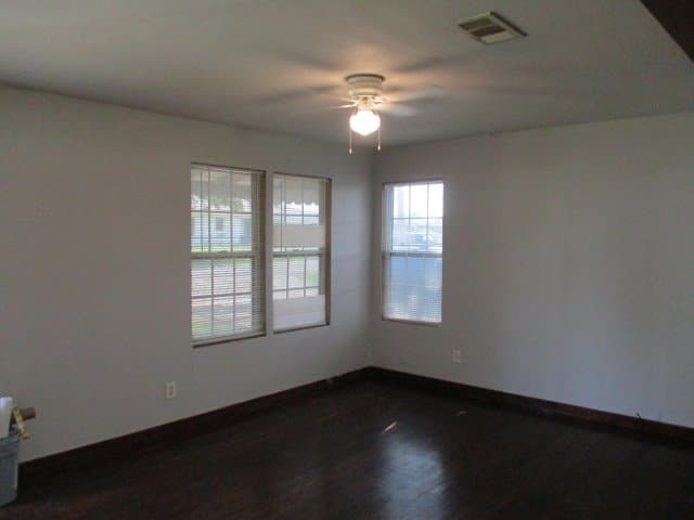 Princeton House: 610 Jefferson Ave