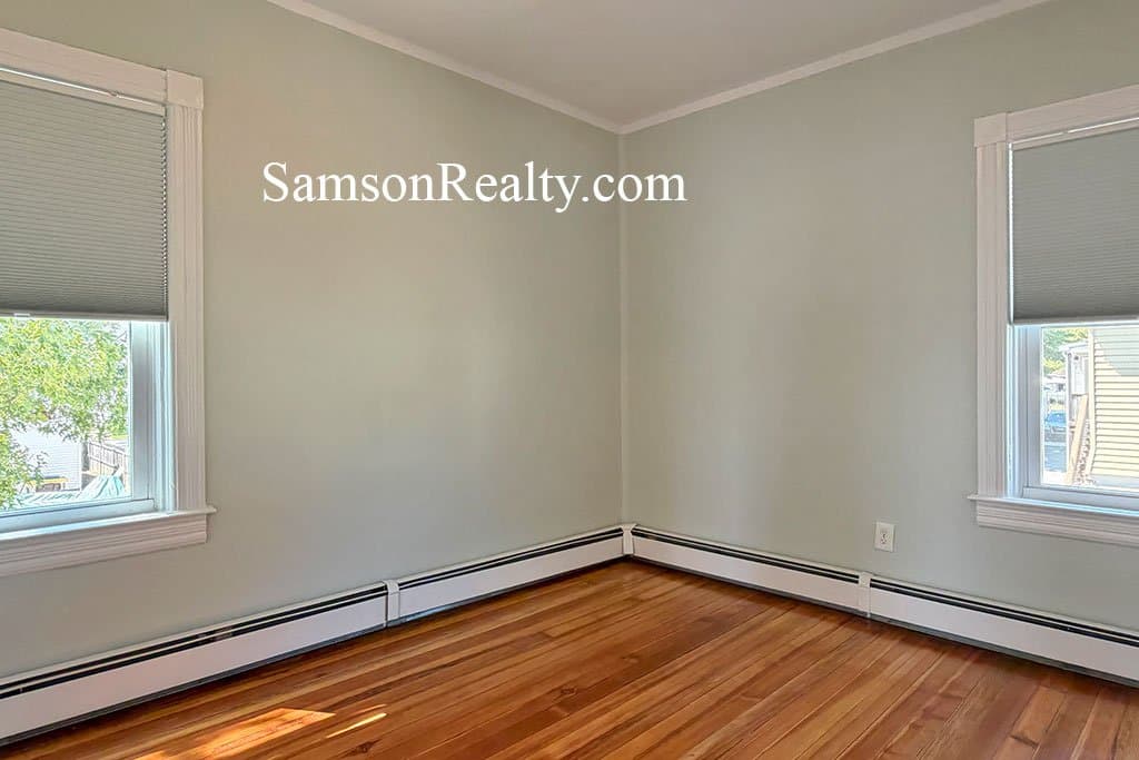 Pawtucket Condo: 792 Mineralspring