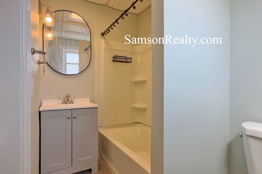 Pawtucket Condo: 792 Mineralspring