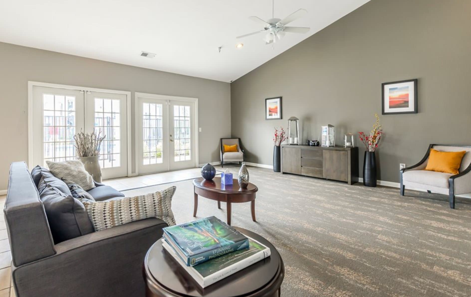 Columbus Apartment: 3390 N Lumpkin Rd