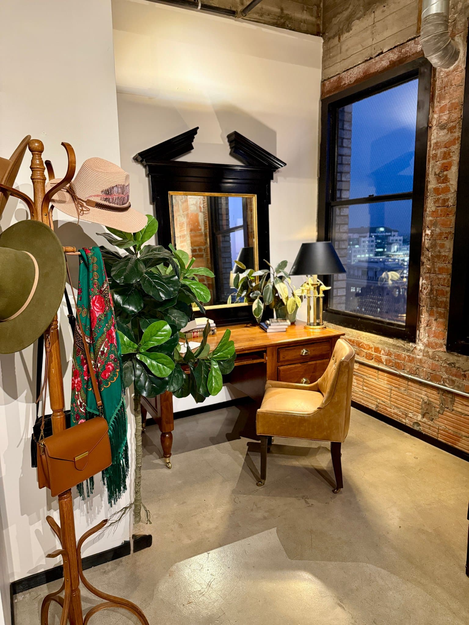 Fresno Apartment: 1060 Fulton Street