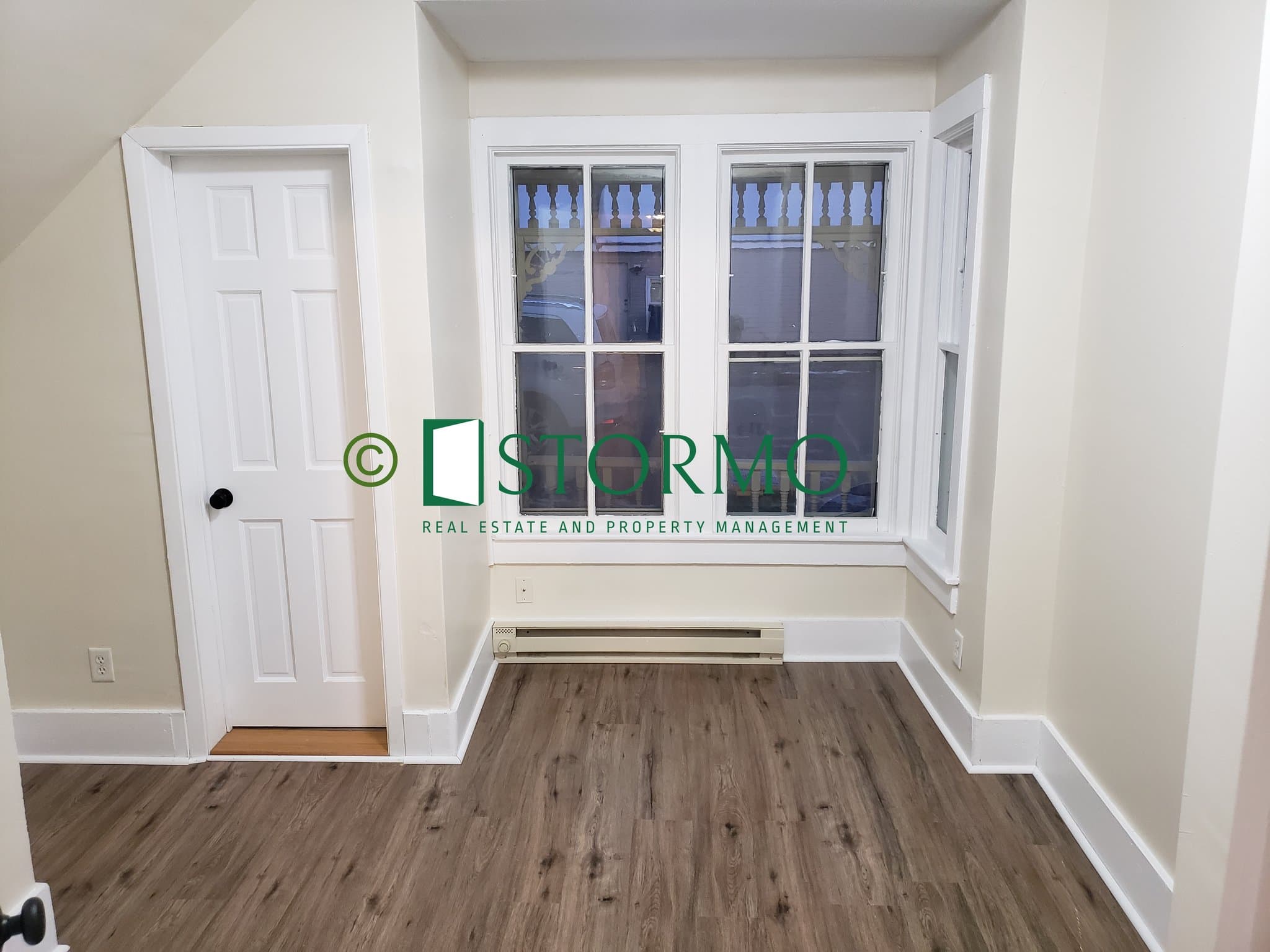 Dassel Apartment: 510 2nd St N
