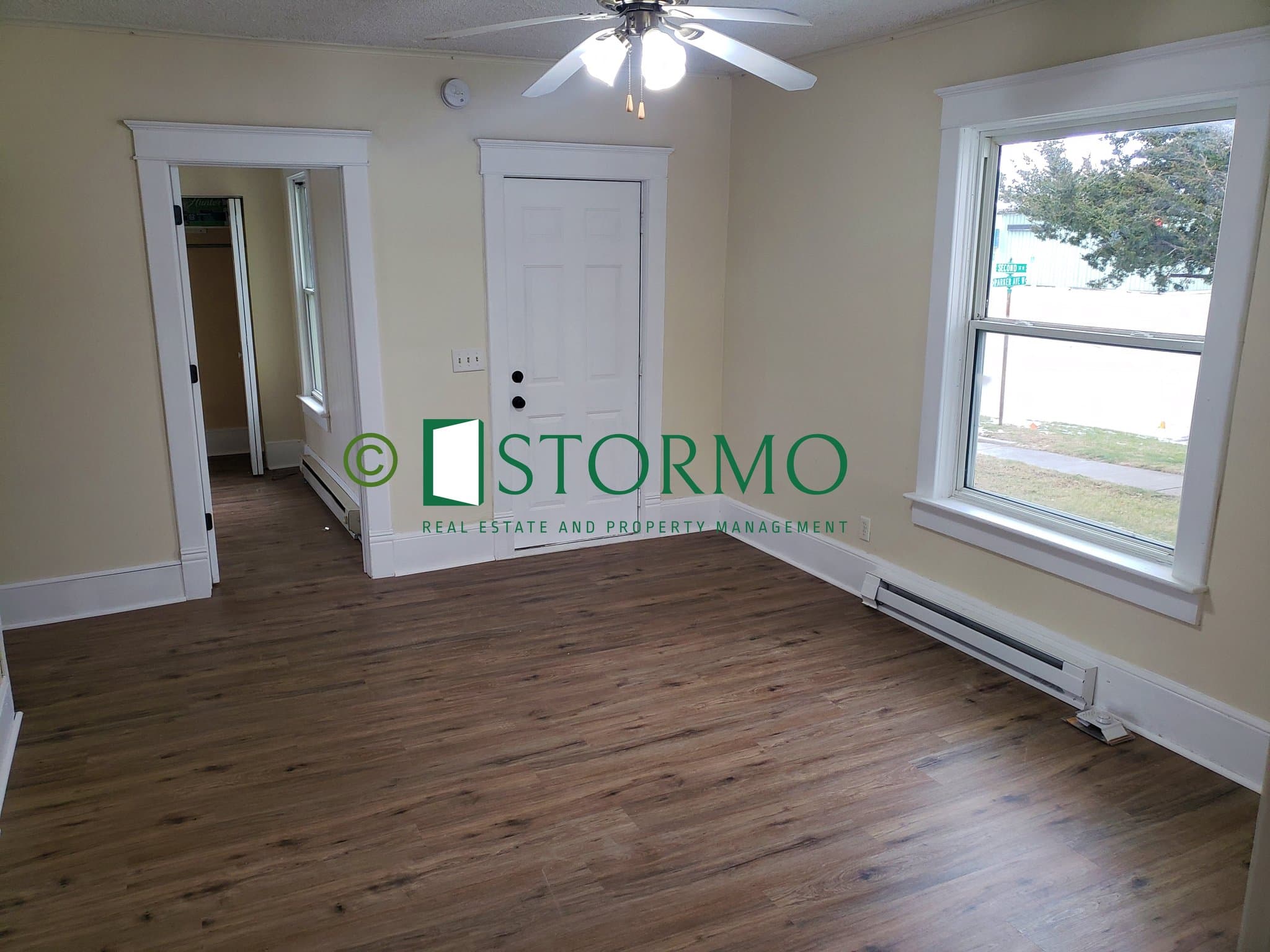 Dassel Apartment: 510 2nd St N