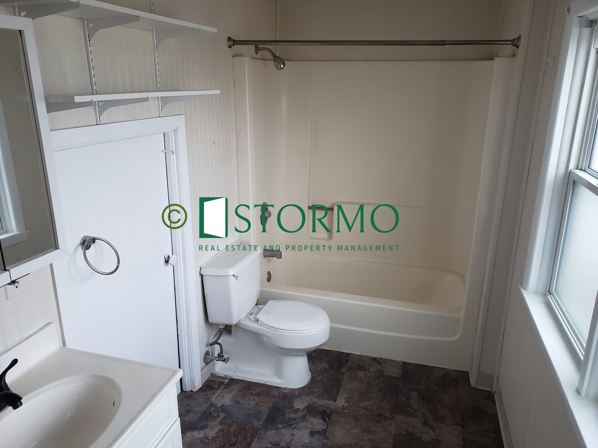 Dassel Apartment: 510 2nd St N