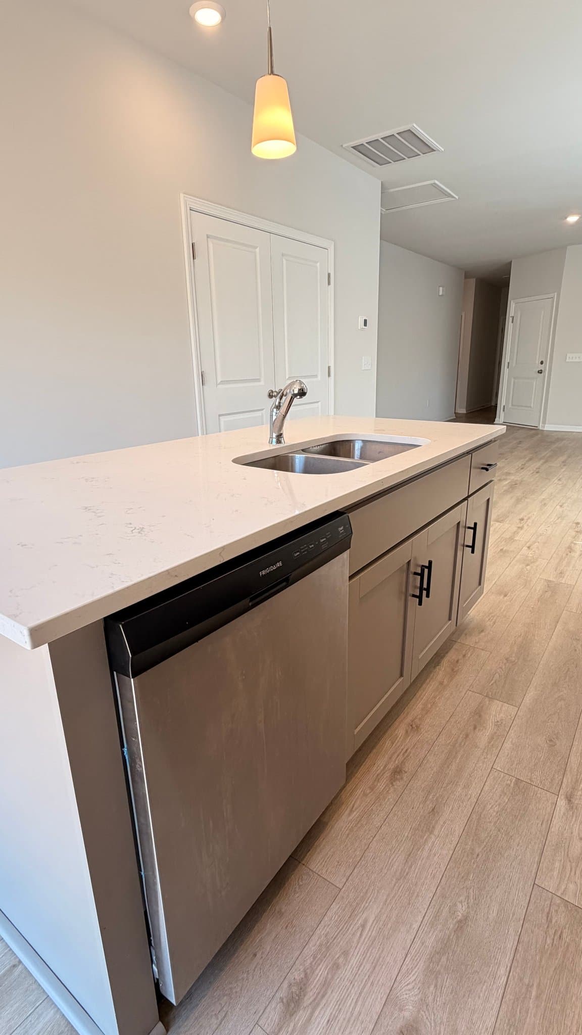 Greer House: 1456 Donhill Dr