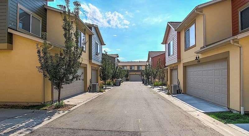 South Jordan Townhome: 3738 W Jacinda Ln