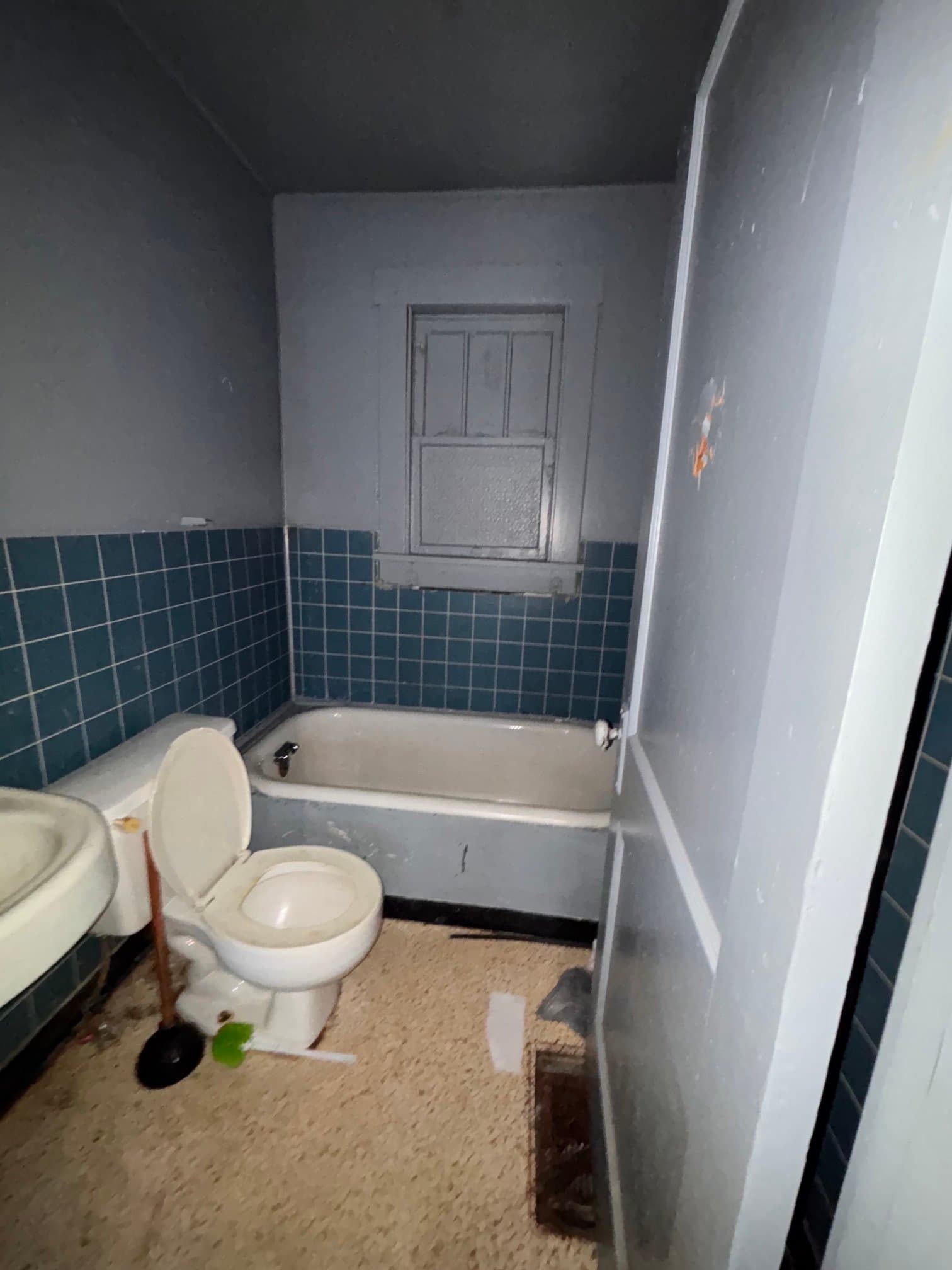 Decatur House: 1505 E Walnut St