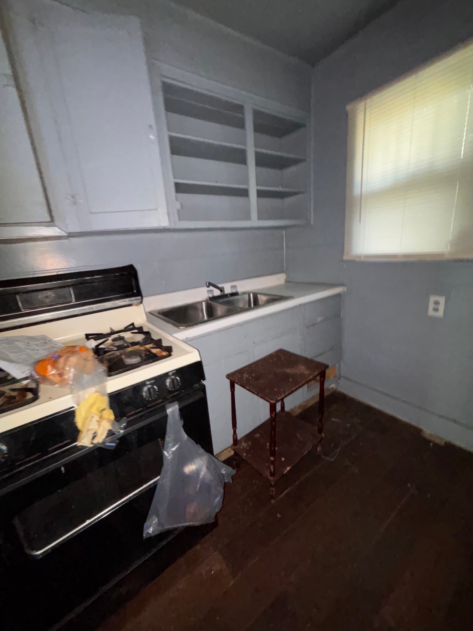 Decatur House: 1505 E Walnut St