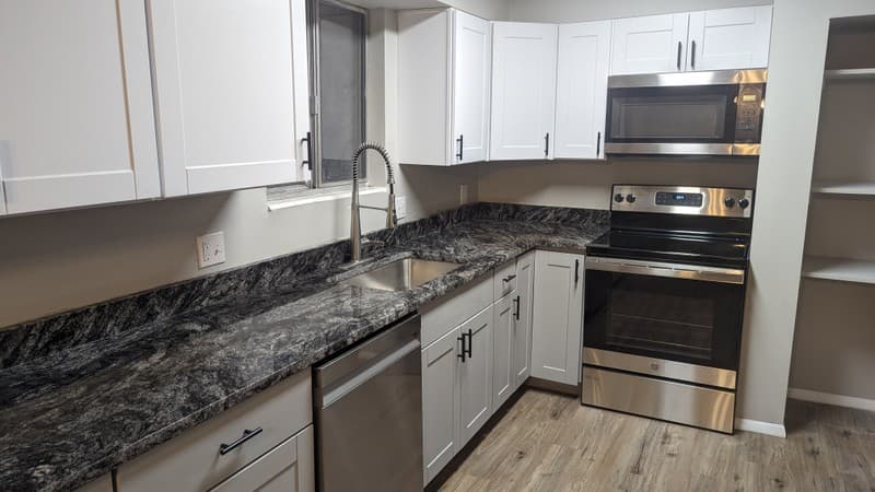 Pleasant Grove House: 117 N 1185 E