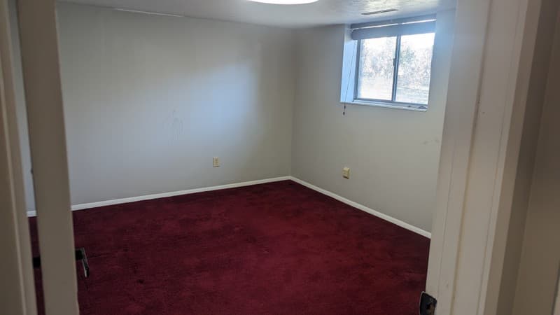 Pleasant Grove House: 117 N 1185 E