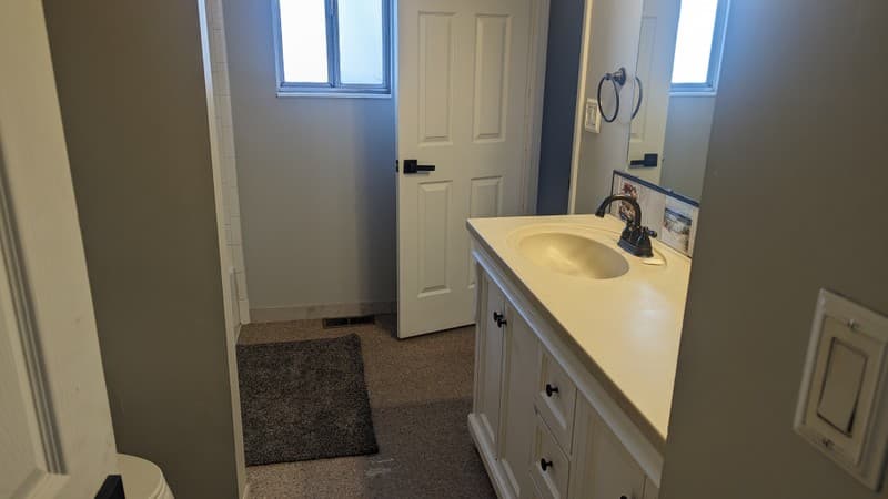 Pleasant Grove House: 117 N 1185 E
